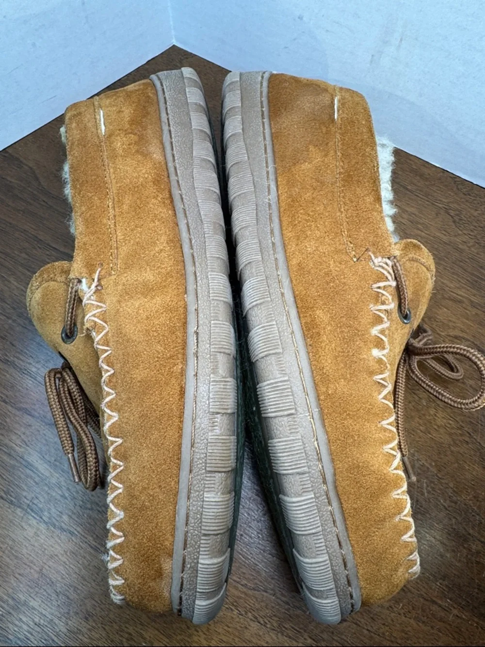 RJs Fuzzies Men's Suede Shearling Lined Moccasin Slippers Grandpa Loafer, sz 9
